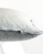 Designers Guild Kissen Brera Lino Grau-Mint Leine Basiskissen