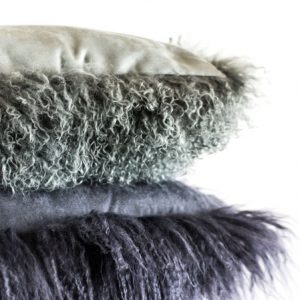 Ligne Pure Fellkissen Lush Dunkelgrau Hellgrau Dunkelgrau Grau Kissen Kunstfell