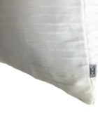 HOATÉ Kissen Ayumi Damask Weiss Quadrat Basiskissen Viskose