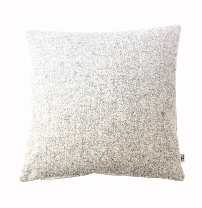 HOATÉ Kissen Melton Hellgrau Struktur Cushion Meliert