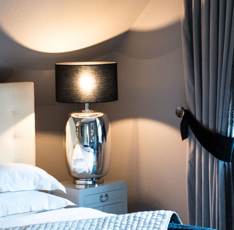 Wandfarbe Dolphin, Warm Grey, Edle Wandfarbe, Farbe testen, Graue Wandfarbe, Warme Wandfarbe, Beige Grau, Little Greene, Probedöschen, Sample Pot, Wandfarbe Eingangsbereich, Wandfarbe Flur, Wandfarbe hellgrau, Wandfarbe Schlafzimmer, Wandfarbe Wohnzimmer Welche Wandfarbe Wandfarbe Dolphin, Warm Grey, Edle Wandfarbe, Farbe testen, Graue Wandfarbe, Warme Wandfarbe, Beige Grau, Little Greene, Probedöschen, Sample Pot, Wandfarbe Eingangsbereich, Wandfarbe Flur, Wandfarbe hellgrau, Wandfarbe Schlafzimmer, Wandfarbe Wohnzimmer