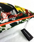 Designers Guild Kissen Bayou Fantasy Prisme Blätter Couchdeko Kissenguide mit Kissen dekorieren Kissen richtig arrangieren Dekokissen für Couch und Bett Sofa mit Kissen dekorieren