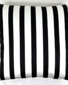 HOATÉ Kissen Cabanon gestreiftes Kissen Couchdeko Kissenguide mit Kissen dekorieren Kissen richtig arrangieren Dekokissen für Couch und Bett Sofa mit Kissen dekorieren