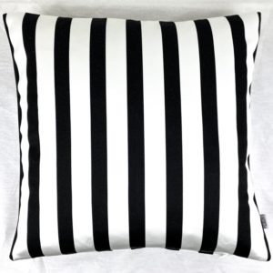 HOATÉ Kissen Cabanon gestreiftes Kissen Couchdeko Kissenguide mit Kissen dekorieren Kissen richtig arrangieren Dekokissen für Couch und Bett Sofa mit Kissen dekorieren