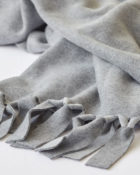 Luiz Loop Grey Melange Decke Fleecedecke Tagesdecke graue Decke weich warm Decke mit Fransen