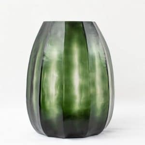 Guaxs Vase Koonam medium grünes Glas grüne Vase hochwertig