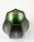 Guaxs Vase Koonam small grünes Glas grüne Vase hochwertig