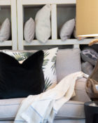 Designers Guild Deko Kissen Couchdeko Kissenguide mit Kissen dekorieren Kissen richtig arrangieren Dekokissen für Couch und Bett Sofa mit Kissen dekorieren