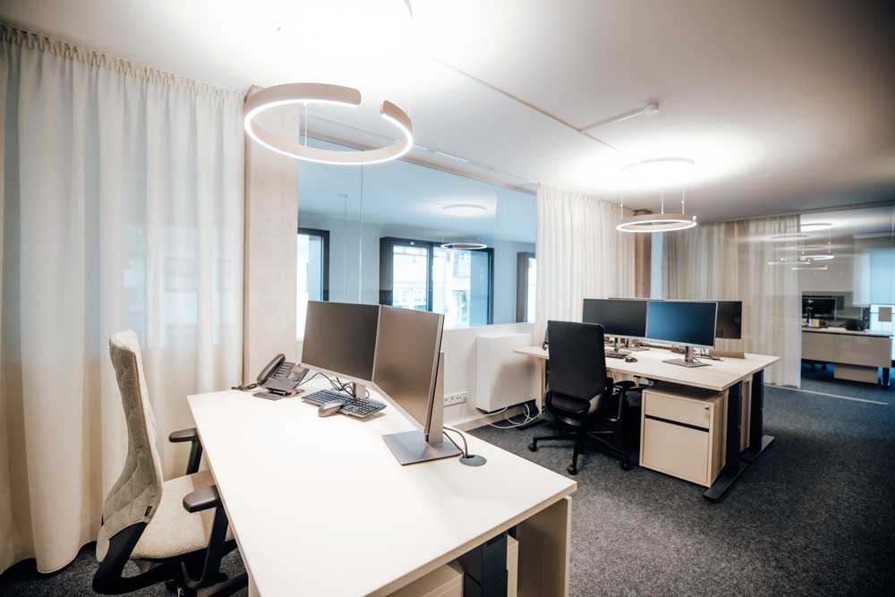 201217_VolkPartner_Corporate-Shooting-019 Büro einrichten mitarbiter