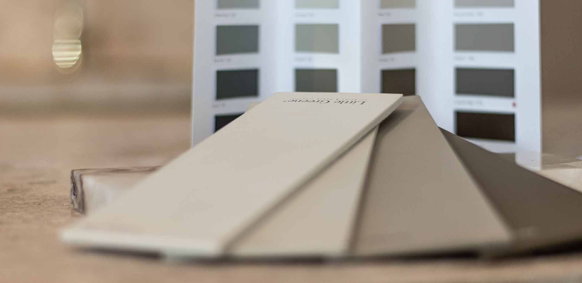 Little Green Wandfarben Muster Grau Grautöne